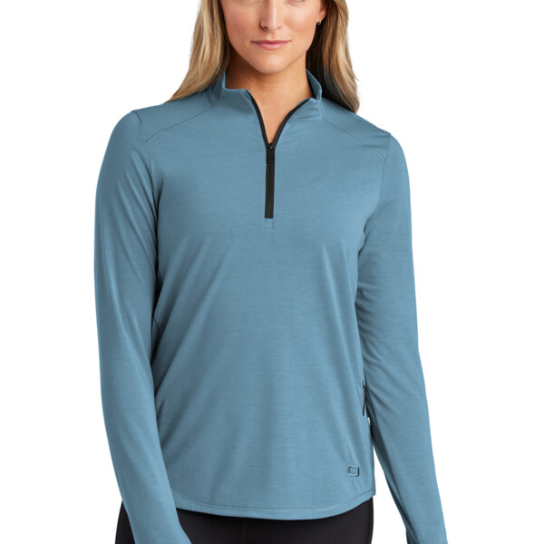 Women's Motion 1/4 Zip Thumbnail